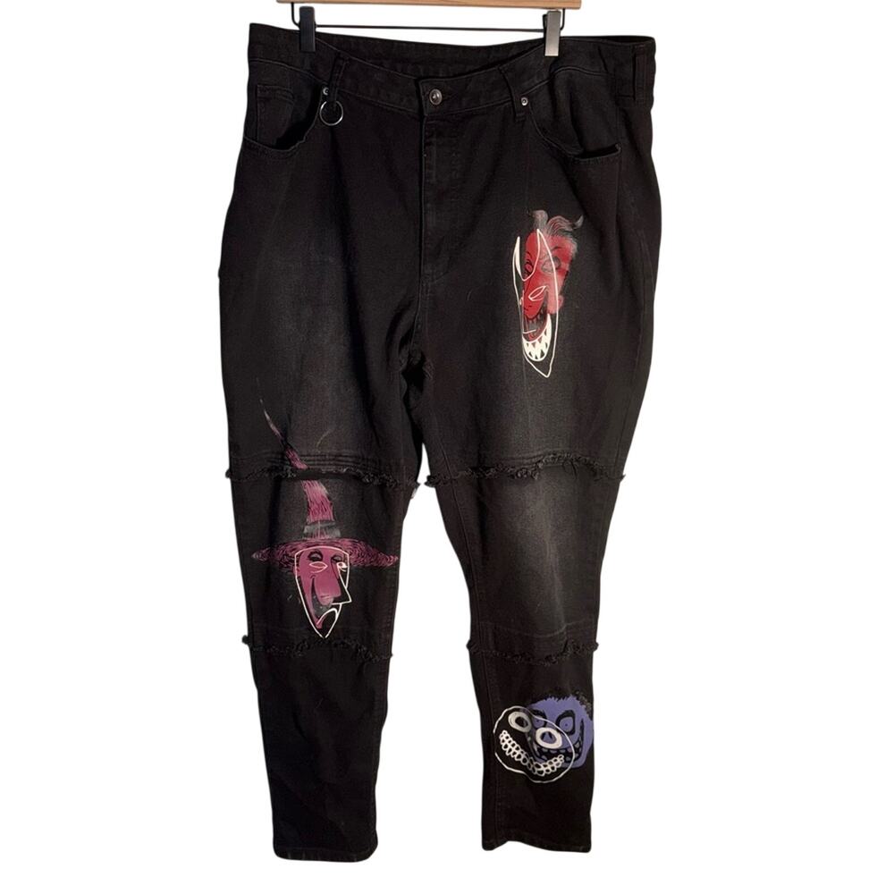DISNEY HOT TOPIC Nightmare Before Christmas painted goth character jeans 20